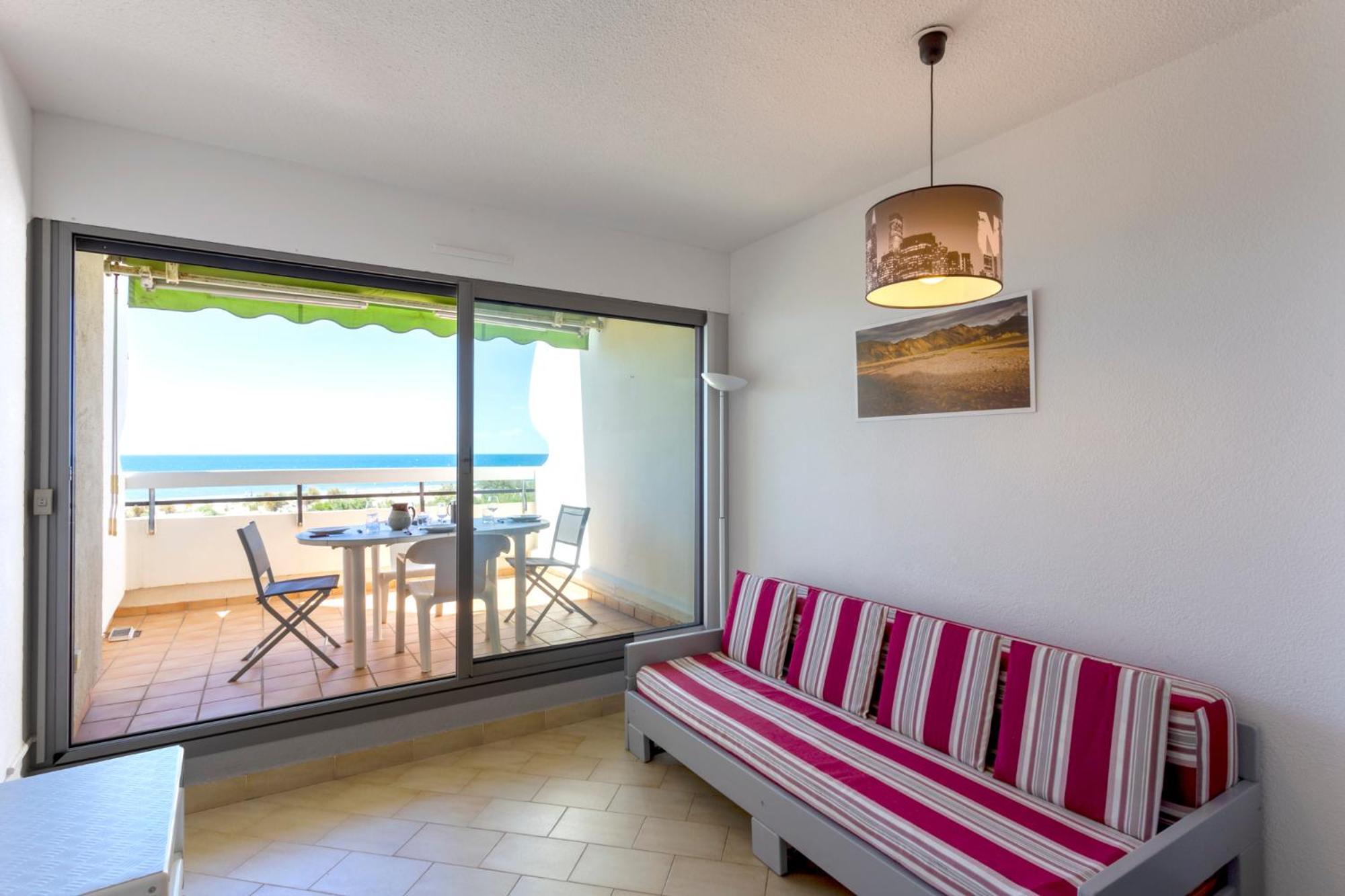 Chez Fabienne - Superbe Appartement Avec Vue Sur La Mer Et Parking Ла-Гранд-Мот Экстерьер фото