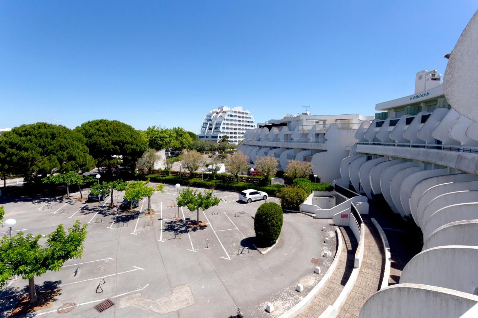 Chez Fabienne - Superbe Appartement Avec Vue Sur La Mer Et Parking Ла-Гранд-Мот Экстерьер фото
