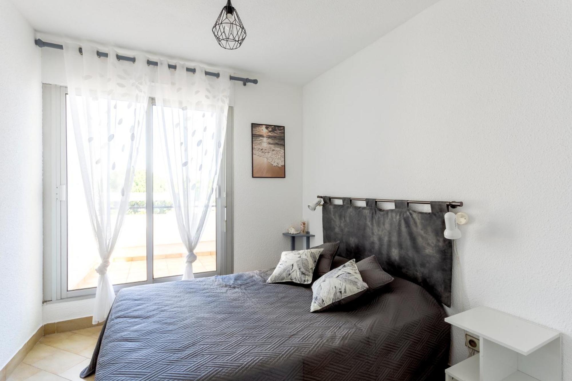 Chez Fabienne - Superbe Appartement Avec Vue Sur La Mer Et Parking Ла-Гранд-Мот Экстерьер фото